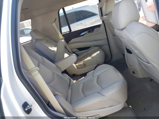 2016 CADILLAC ESCALADE 1GYS4BKJ0GR178635 Photo 7
