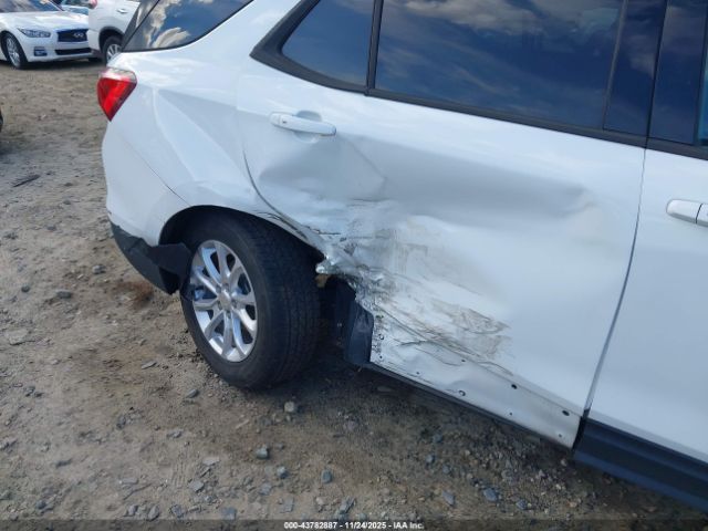 2019 CHEVROLET EQUINOX 3GNAXSEV7KS503737 Photo 5