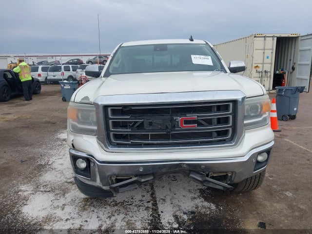 43782888 :رقم المزاد ، 3GTU2VEC4FG177649 vin ، 2015 Gmc Sierra 1500 Slt مزاد بيع