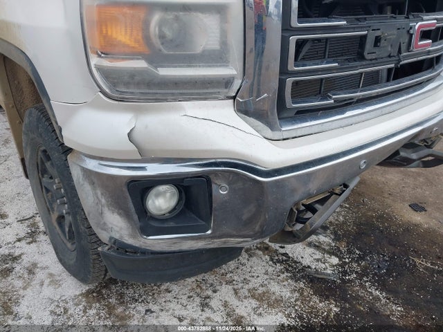 43782888 :رقم المزاد ، 3GTU2VEC4FG177649 vin ، 2015 Gmc Sierra 1500 Slt مزاد بيع