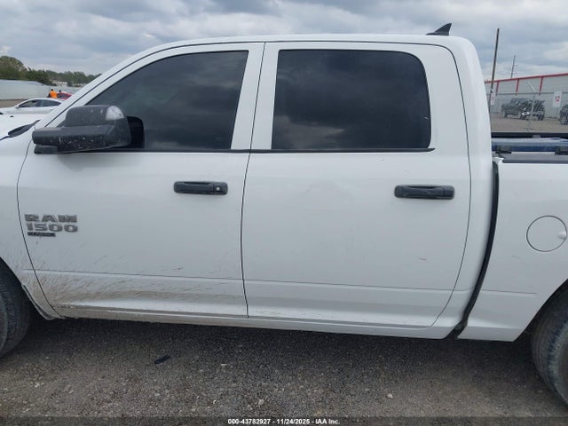 43782927 :رقم المزاد ، 1C6RR6LG7NS161201 vin ، 2022 Ram 1500 Classic Slt  4x2 5'7 Box مزاد بيع