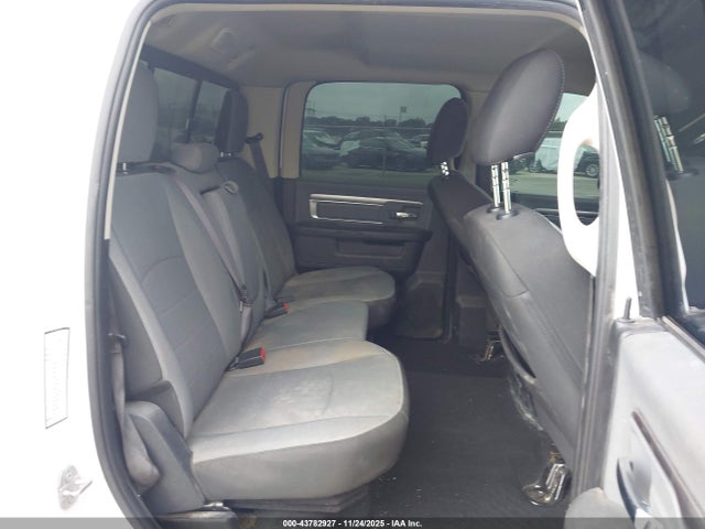 43782927 :رقم المزاد ، 1C6RR6LG7NS161201 vin ، 2022 Ram 1500 Classic Slt  4x2 5'7 Box مزاد بيع