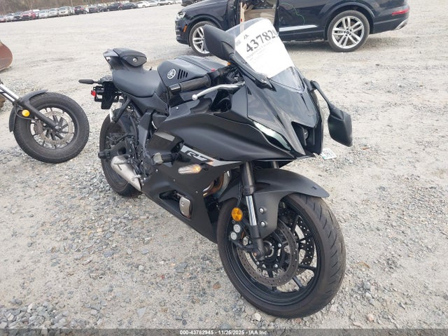 2024 YAMAHA YZFR7 JYARM38E6RA014825