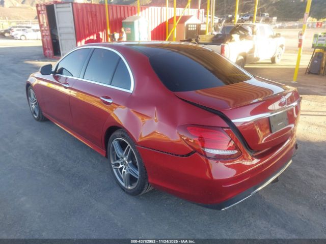 2019 MERCEDES-BENZ E 300 WDDZF4JB8KA562549 Photo 2