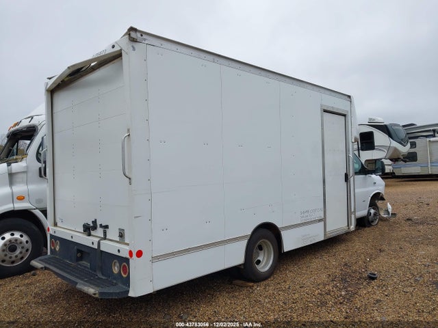 Продаж на аукціоні авто 2022 Chevrolet Express Cutaway Work Van, vin: 1HA3GTC70NN007345, номер лоту: 43783056