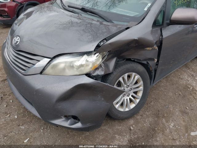 2014 TOYOTA SIENNA 5TDYK3DC4ES444473 Photo 5