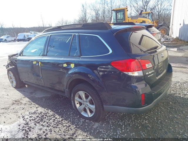 Продажа на аукционе авто 2013 Subaru Outback 2.5i Premium, vin: 4S4BRBGCXD3306486, номер лота: 43783119