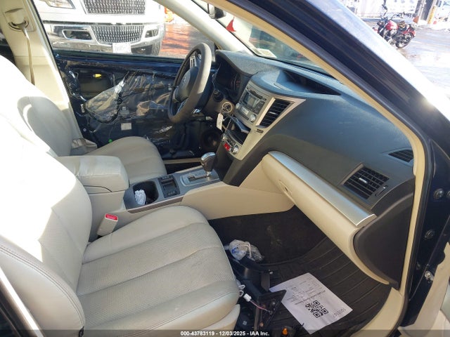 Продажа на аукционе авто 2013 Subaru Outback 2.5i Premium, vin: 4S4BRBGCXD3306486, номер лота: 43783119