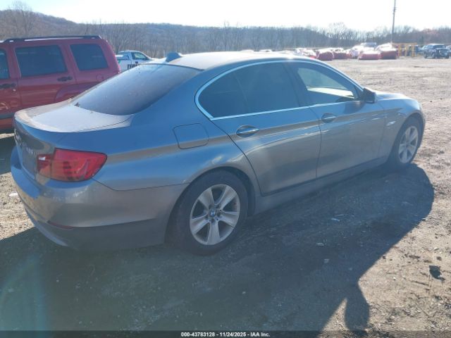 2012 BMW 528I WBAXH5C54CDW10795 Photo 3