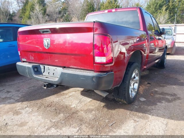 2018 RAM 1500 1C6RR6KG2JS296629 Photo 3