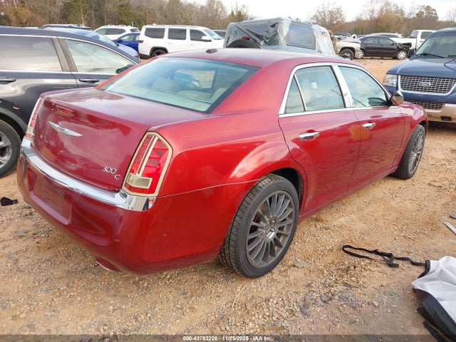 2011 CHRYSLER 300C 2C3CK6CT2BH563294 Photo 3