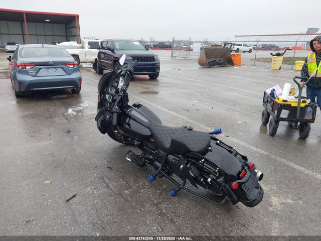 2021 HARLEY-DAVIDSON FLHXS 1HD1KRP19MB664078 Photo 2