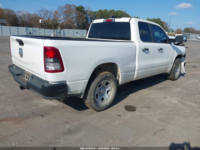 Продаж на аукціоні авто 2024 Ram 1500 Tradesman  4x2 6'4 Box, vin: 1C6SRECG5RN213926, номер лоту: 43783310
