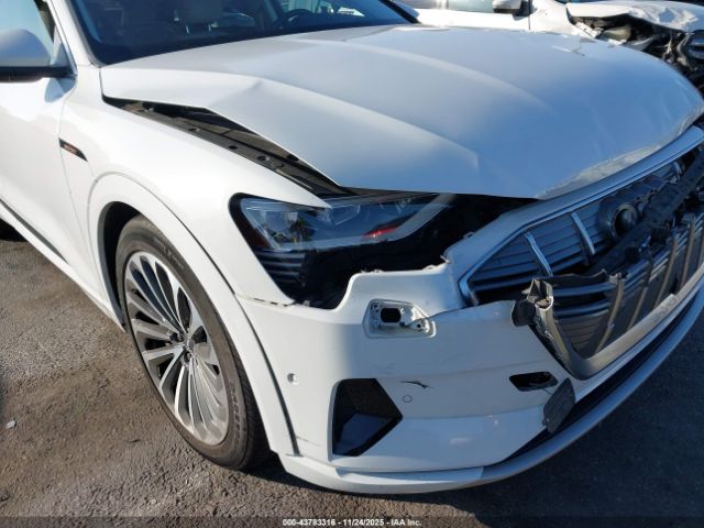 2019 AUDI E-TRON WA1VABGE3KB018994 Photo 5