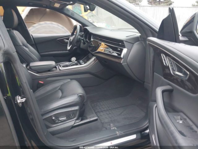 2023 AUDI Q8 WA1FVBF13PD019369 Photo 4