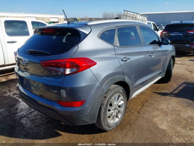 2017 HYUNDAI TUCSON KM8J33A42HU413021 Photo 3