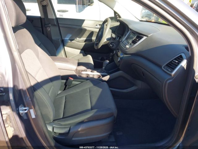 2017 HYUNDAI TUCSON KM8J33A42HU413021 Photo 4