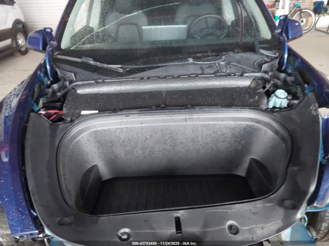 2023 TESLA MODEL Y 7SAYGDEF9PF709592 Photo 9