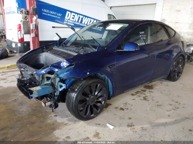 2023 TESLA MODEL Y 7SAYGDEF9PF709592 Photo 1