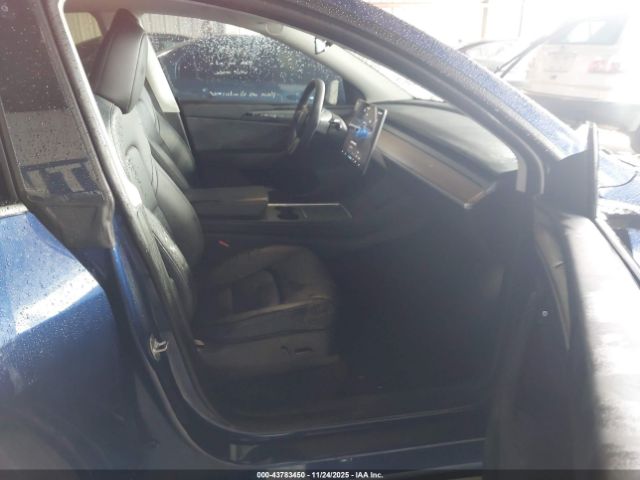 2023 TESLA MODEL Y 7SAYGDEF9PF709592 Photo 4