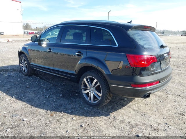2015 AUDI Q7 WA1LGAFE8FD022972 Photo 2