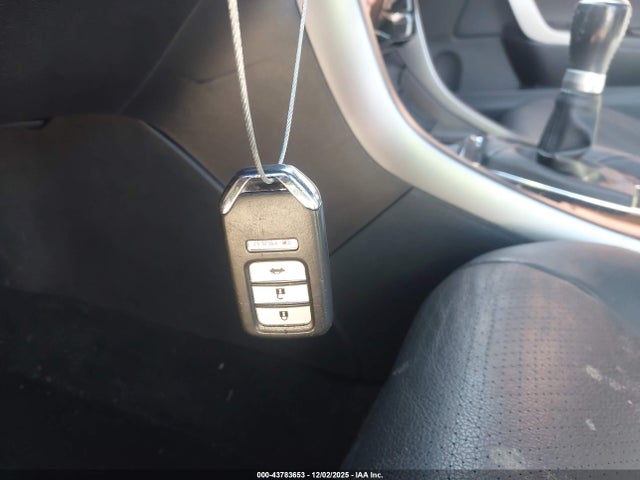43783653 :رقم المزاد ، 1HGCT2A82HA006443 vin ، 2017 Honda Accord Ex-l V6 مزاد بيع