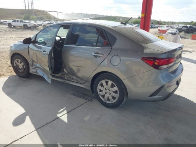 2021 KIA RIO 3KPA24AD3ME430786 Photo 2