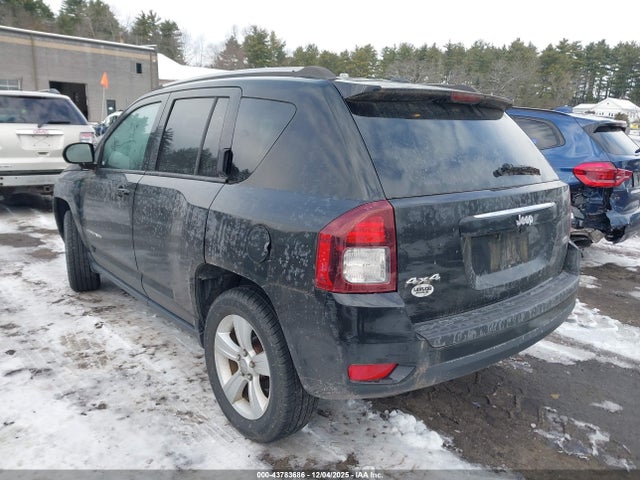 Jeep Compass Latitude 2016 1C4NJDEB7GD726090 Image 3
