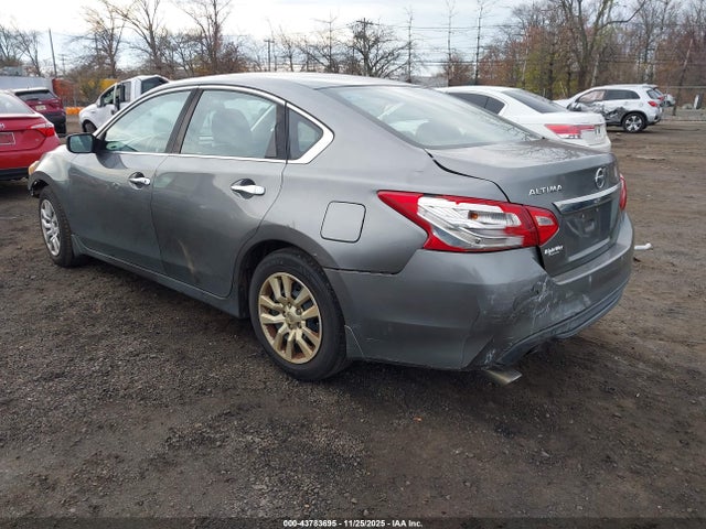 Продажа на аукционе авто 2017 Nissan Altima 2.5 S, vin: 1N4AL3AP4HC227281, номер лота: 43783695