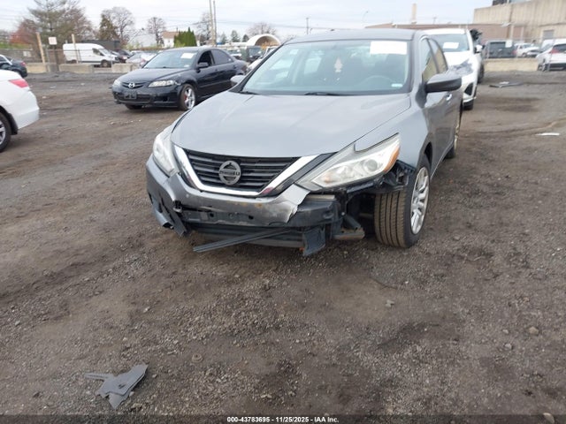 Продажа на аукционе авто 2017 Nissan Altima 2.5 S, vin: 1N4AL3AP4HC227281, номер лота: 43783695