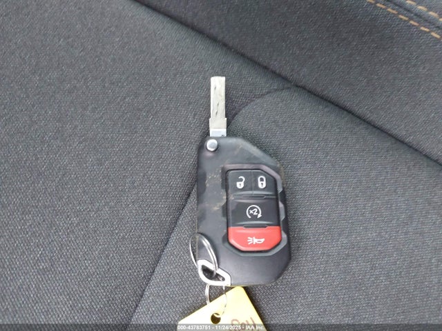 2024 JEEP WRANGLER 4XE 1C4RJXN65RW142302 Photo 10