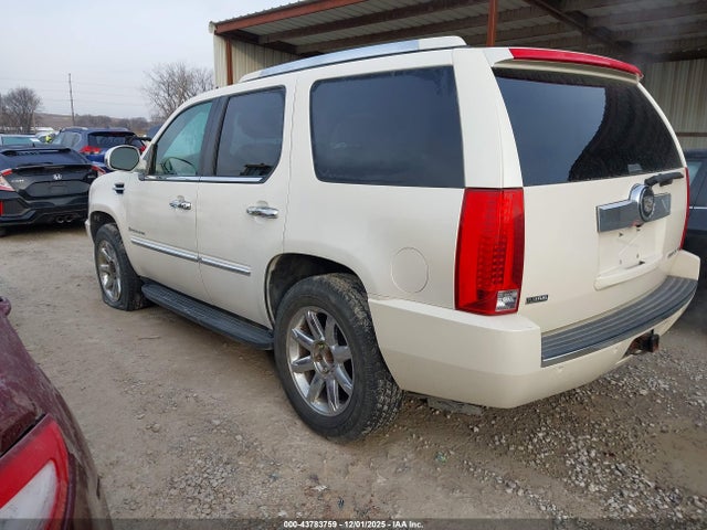 2009 CADILLAC ESCALADE 1GYFK23289R263532 Photo 2