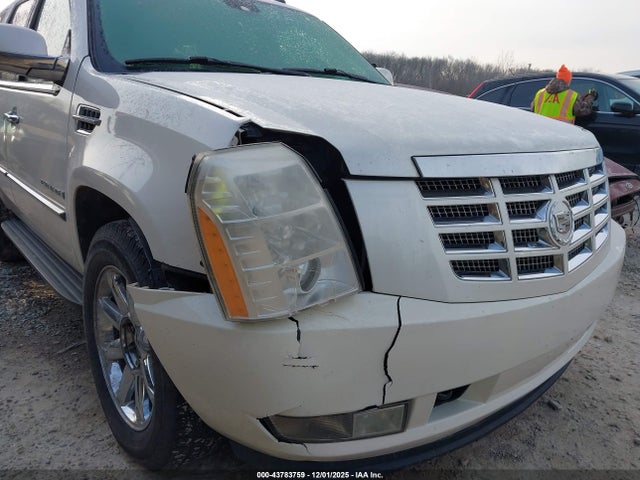 2009 CADILLAC ESCALADE 1GYFK23289R263532 Photo 5