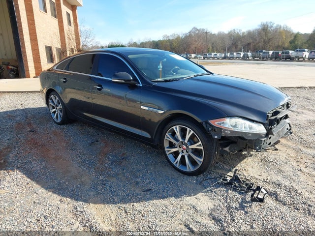 2015 JAGUAR XJ SAJWA2GZ6F8V79479 Photo 0