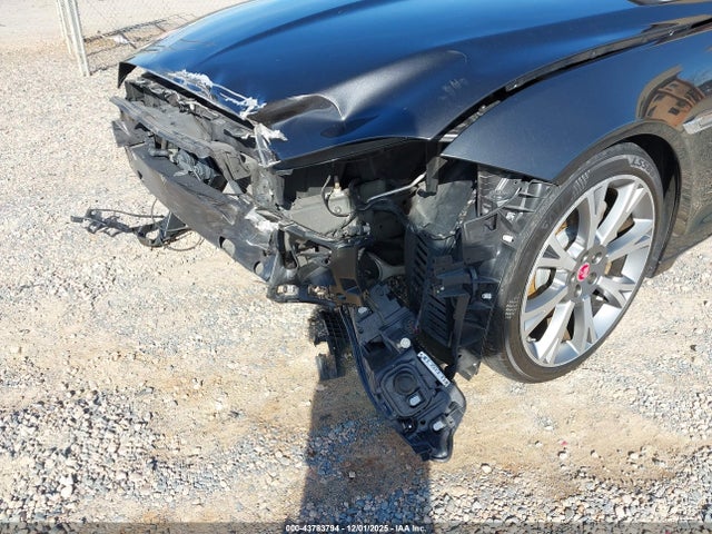 2015 JAGUAR XJ SAJWA2GZ6F8V79479 Photo 5