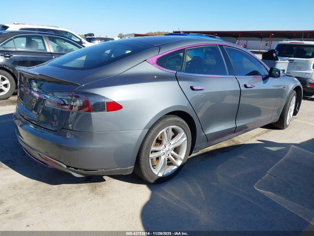 2013 TESLA MODEL S 5YJSA1CP3DFP06231 Photo 3