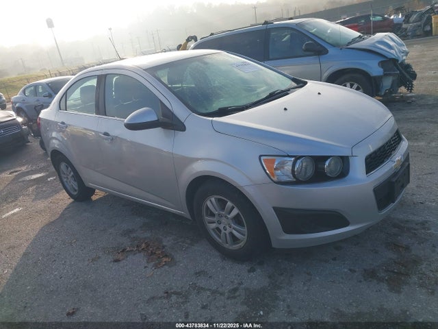 2015 CHEVROLET SONIC 1G1JC5SG8F4202789