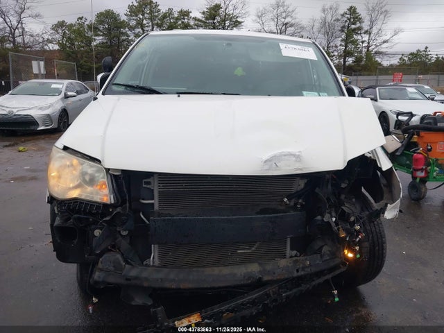 43783863 :رقم المزاد ، 2C4RC1CG1DR623829 vin ، 2013 Chrysler Town & Country Touring-l مزاد بيع