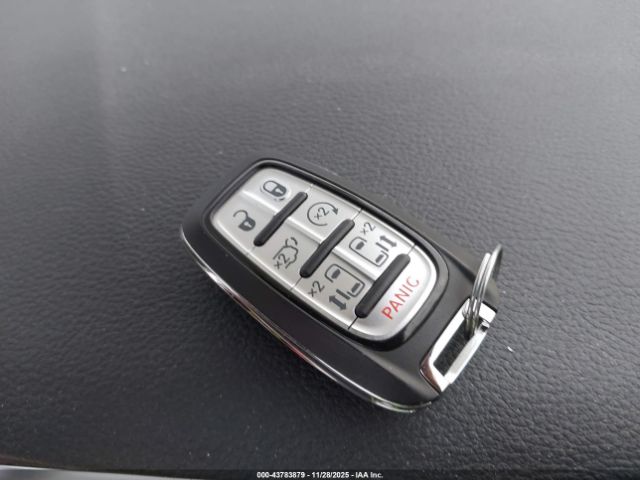 2020 CHRYSLER PACIFICA 2C4RC1GG2LR266914 Photo 10