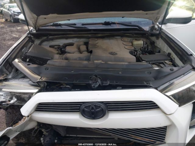 2015 TOYOTA 4RUNNER JTEBU5JR1F5250992 Photo 9