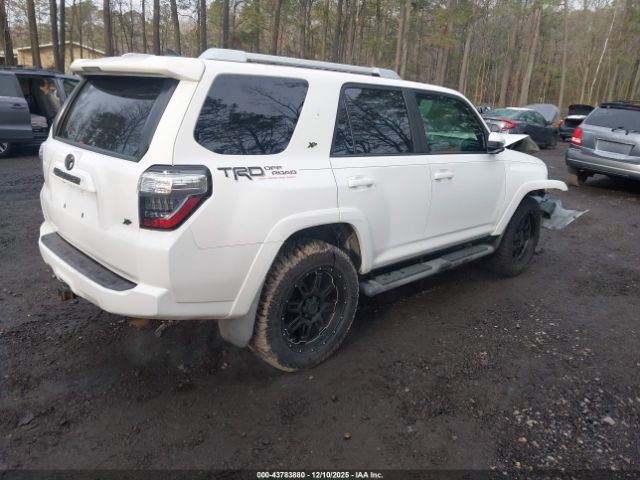 2015 TOYOTA 4RUNNER JTEBU5JR1F5250992 Photo 3