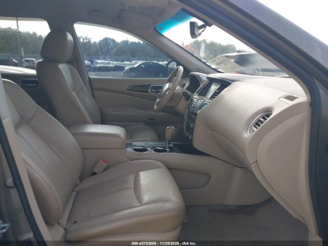 2014 NISSAN PATHFINDER 5N1AR2MN0EC674615 Photo 4