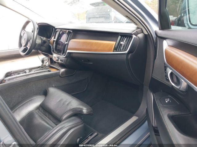 2018 VOLVO S90 LVY992ML2JP019745 Photo 4