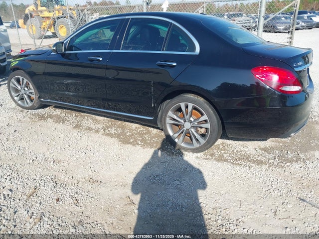 55SWF4JB5GU131936 Mercedes-Benz C 300