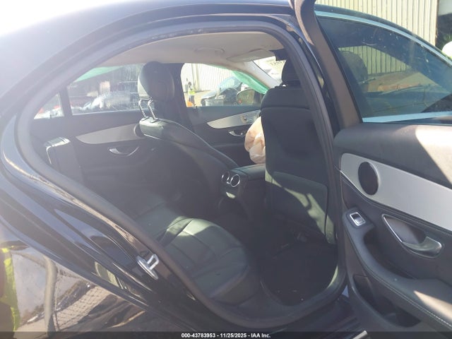 55SWF4JB5GU131936 Mercedes-Benz C 300