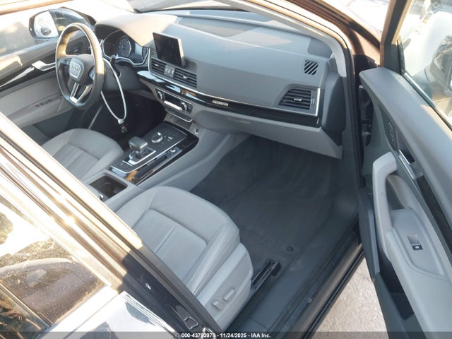 2019 AUDI Q5 WA1ANAFY4K2087413 Photo 4