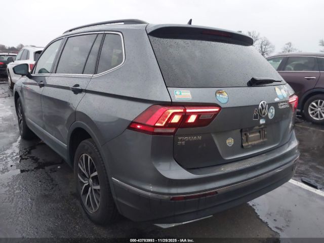 2021 VOLKSWAGEN TIGUAN 3VV3B7AX7MM006636 Photo 2