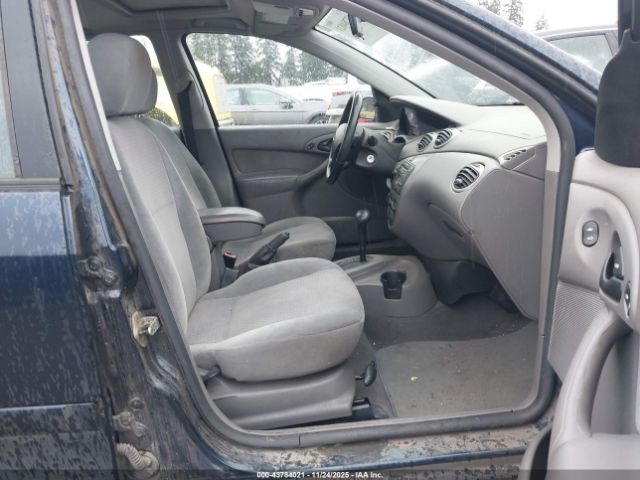 2003 FORD FOCUS 1FAFP38363W120902 Photo 4