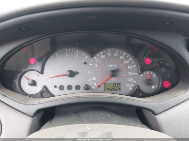 2003 FORD FOCUS 1FAFP38363W120902 Photo 6