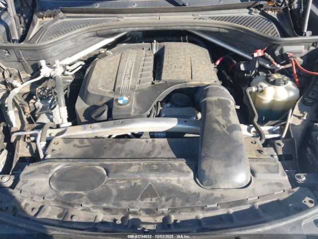 2018 BMW X5 5UXKR2C55J0X08066 Photo 9